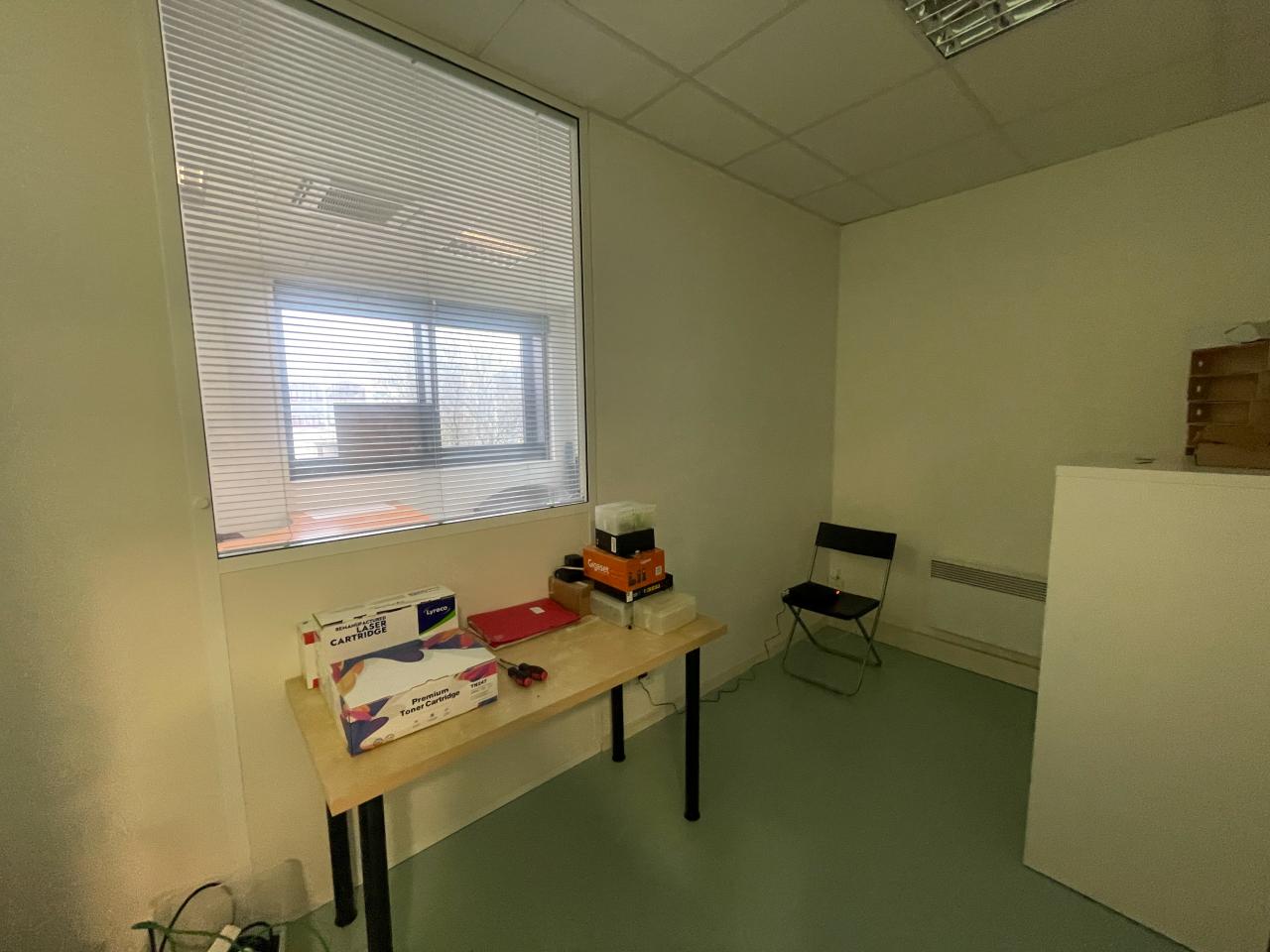 Bureau Saint-Grégoire 105m² Vente bureau Saint-Grégoire Ille-et-Vilaine OVBUR2427625 2